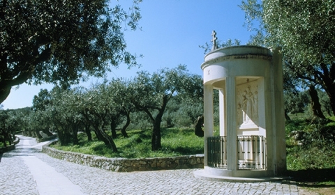 Caminho da Via Sacra, fÁTIMA