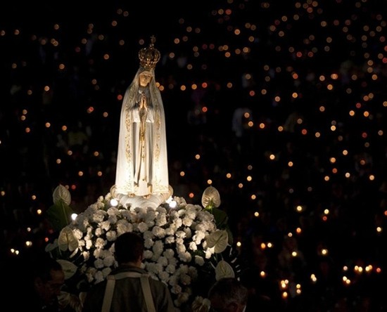 procession of candles